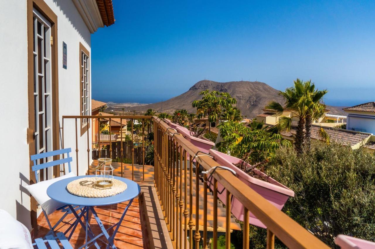 Deluxe Villa Bella Vita Air Con & Heated Pool, Tenerife South Chayofa Bagian luar foto