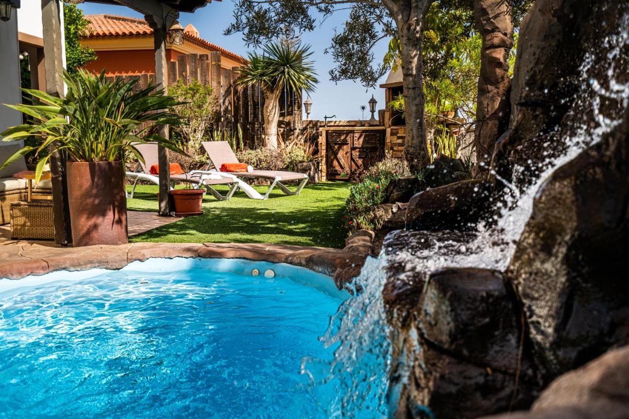 Deluxe Villa Bella Vita Air Con & Heated Pool, Tenerife South Chayofa Bagian luar foto