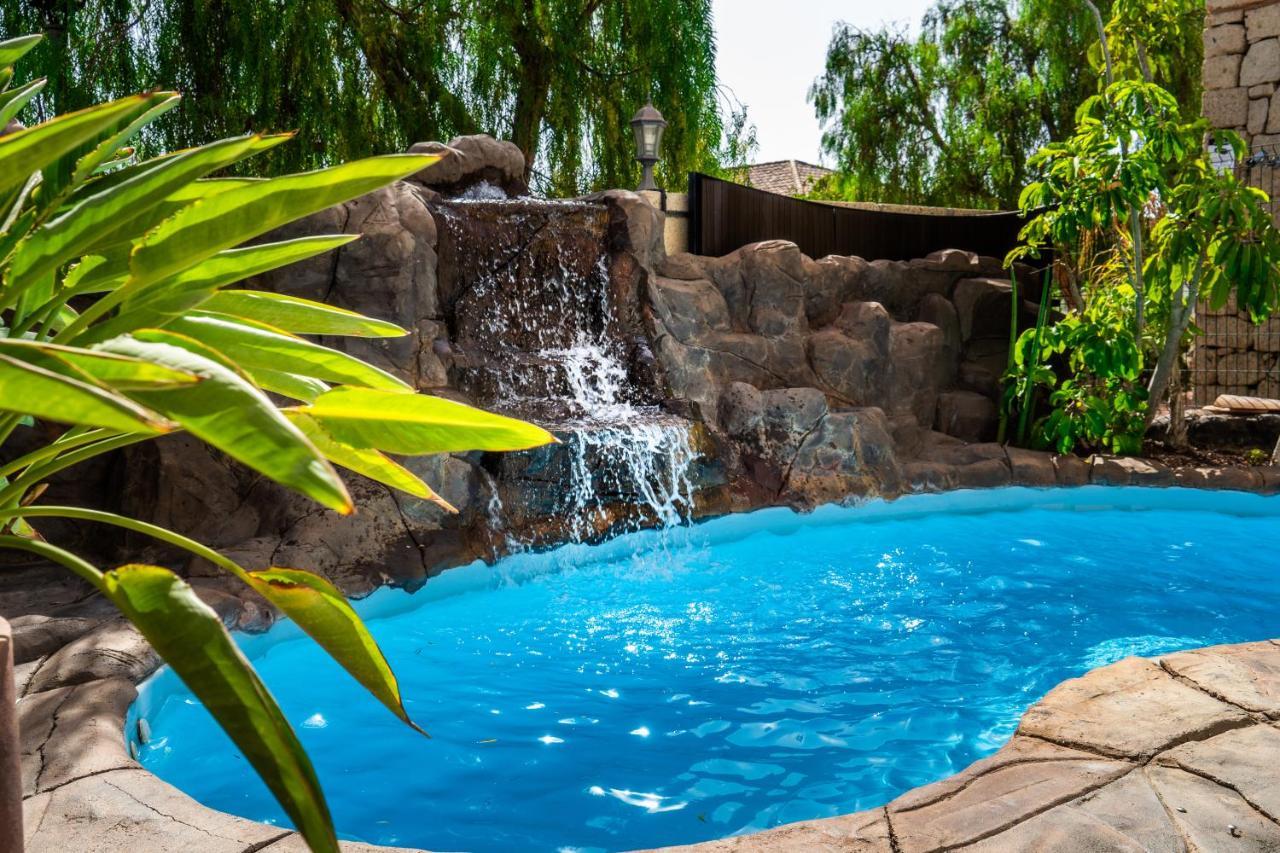 Deluxe Villa Bella Vita Air Con & Heated Pool, Tenerife South Chayofa Bagian luar foto