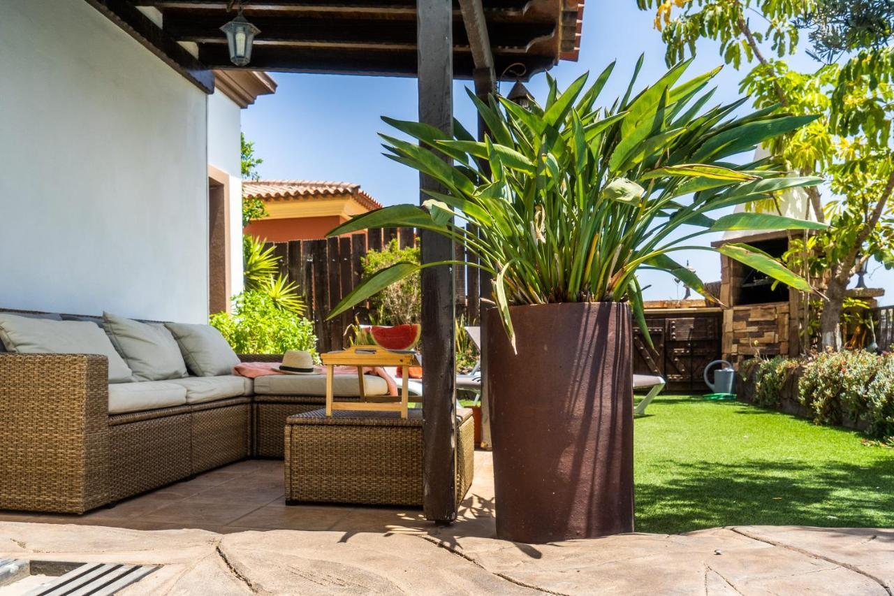 Deluxe Villa Bella Vita Air Con & Heated Pool, Tenerife South Chayofa Bagian luar foto
